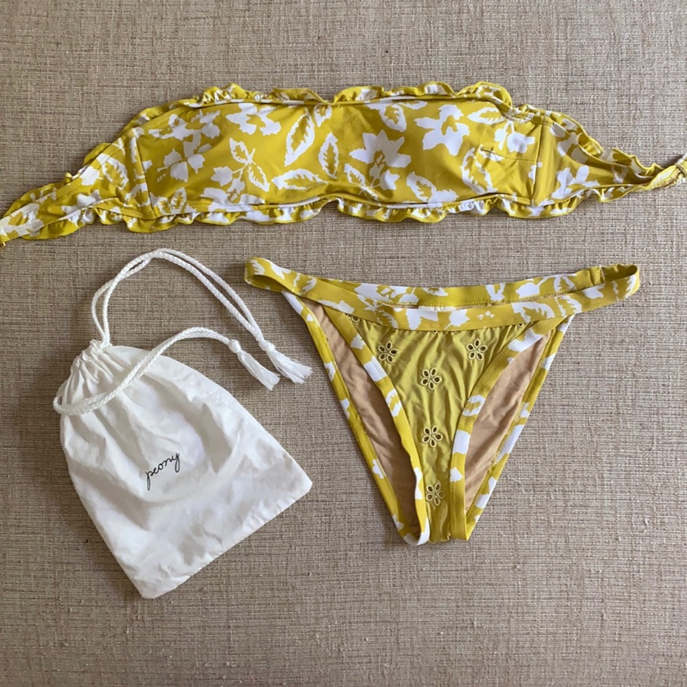 Peony Swimwear Citrus Ruffle top and bottom sz 8AU